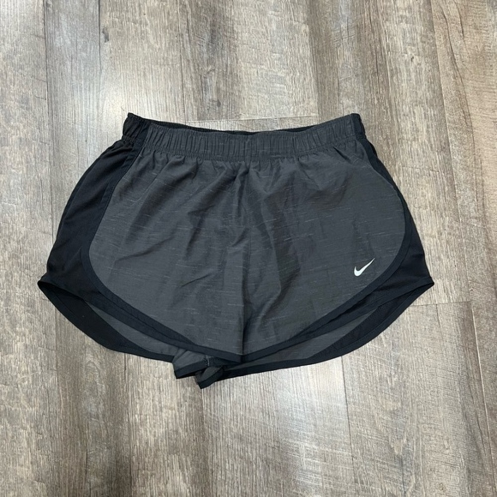 Nike Women's Black Running Shorts Lined size medium